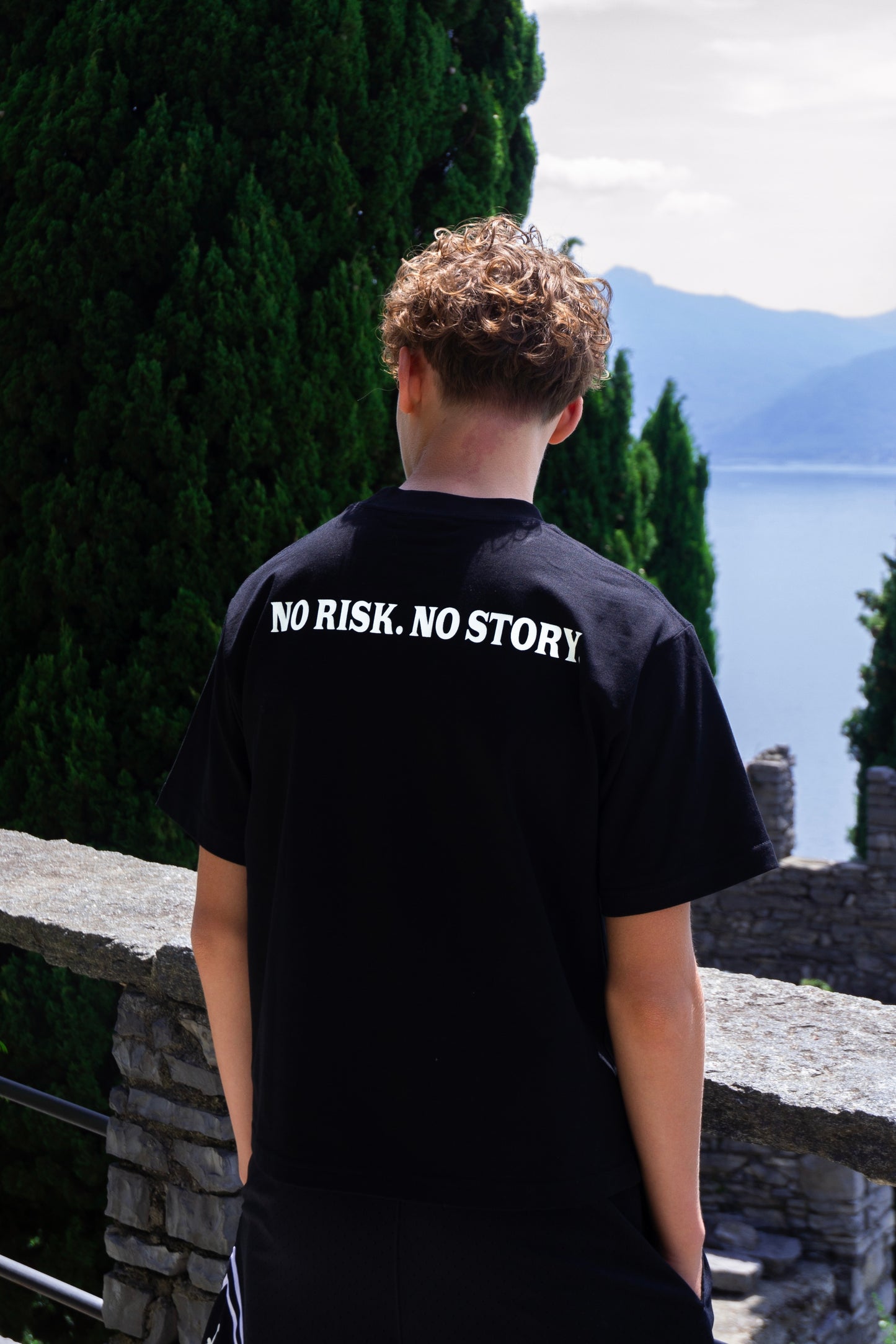 "No risk. No story." tee